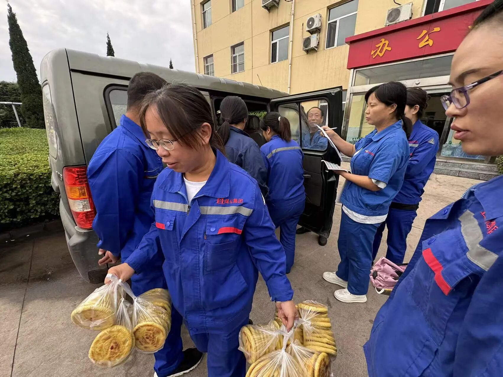 d58b41ebcb041f59e2c1483644a91a2b.jpg d58b41ebcb041f59e2c1483644a91a2b.jpg