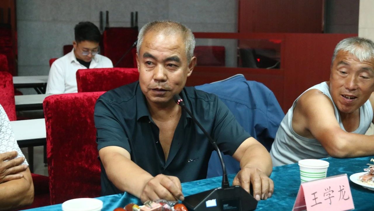 f0770628bd95bdb0eab3f0b1e8ea6533.jpg f0770628bd95bdb0eab3f0b1e8ea6533.jpg